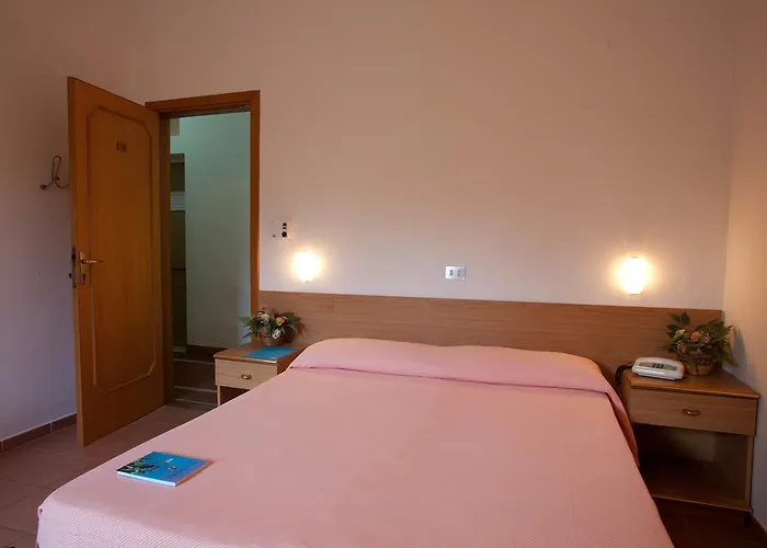 Moderno 酒店 瓜迪亚皮耶蒙特